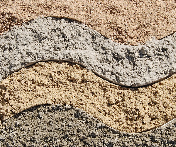 Песок: строительный (намывной), сеяный (фракционный) 2 - 3,5 м.кр., речной, прокаленый (калёный)
